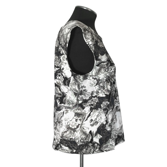 Robert Rodriguez – Floral Peplum Zip Back Top – Size 12 – Revolve - Picture 5 of 10